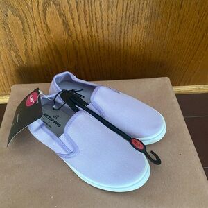 “New Arrivals” brand-new children’s toddler girls Activ pro slip-on sneakers.